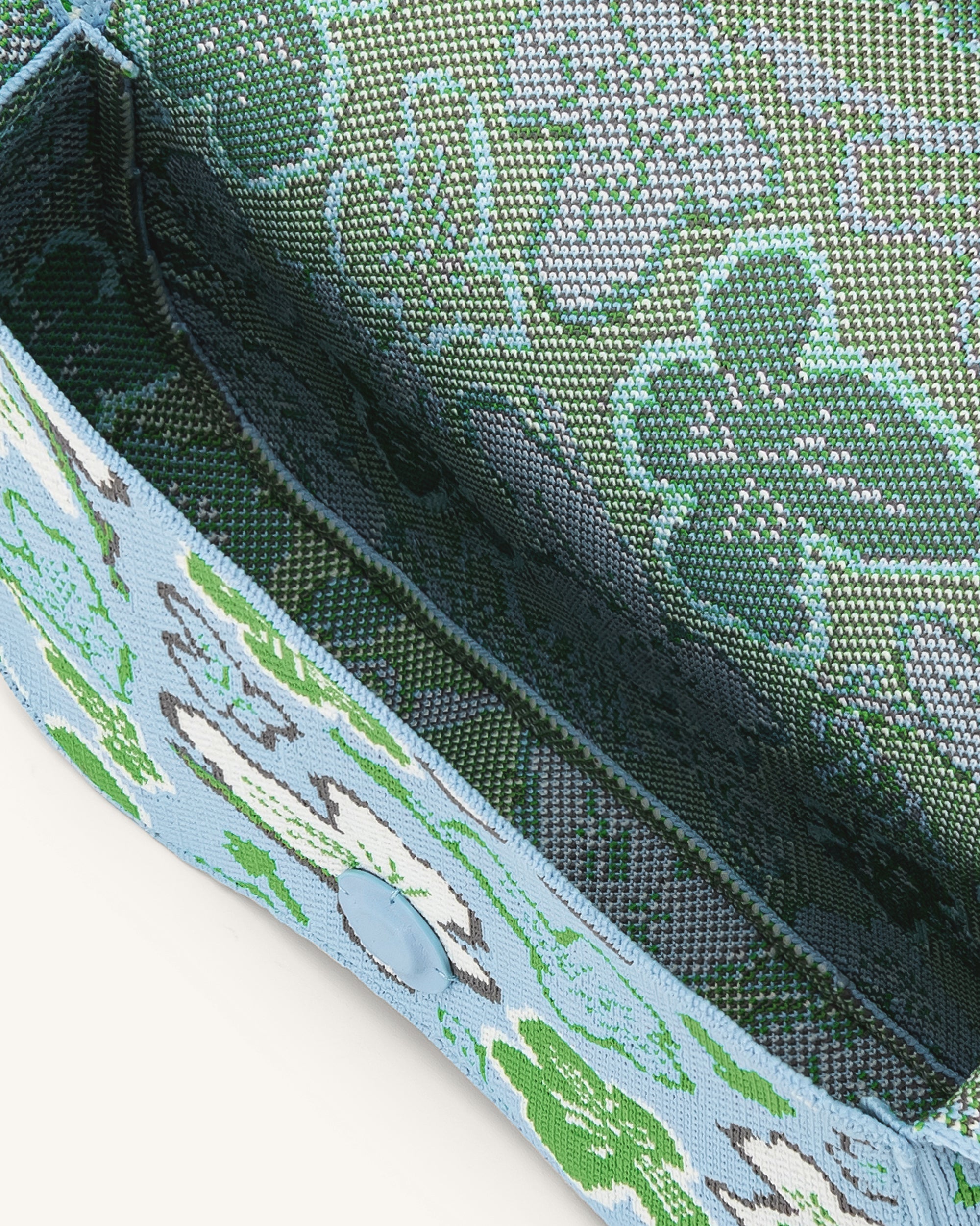 Becci Knitted Shoulder Bag - Flower Collection - Ice & Green & White & Gray